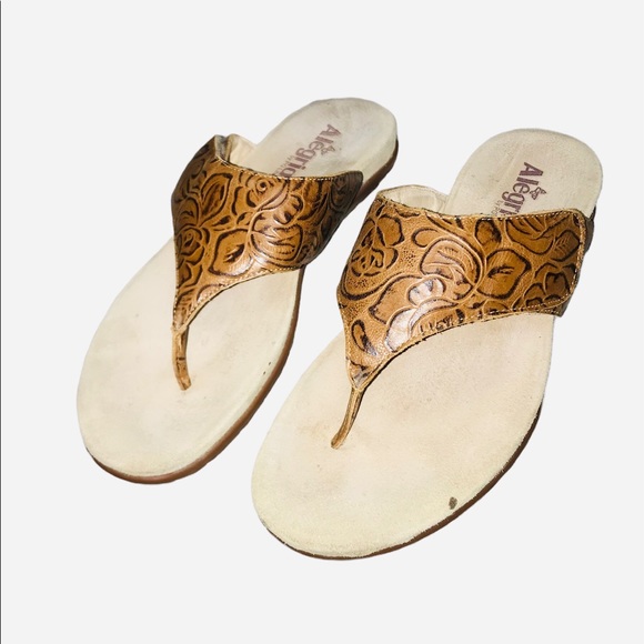 NWOT Algeria’ Leather Thong Sandals Brown Size 40 Flip Flops. Slight platform. - Picture 3 of 8